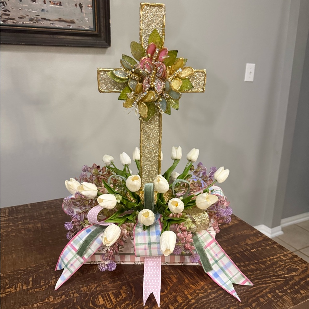 Spring Easter Centerpiece
